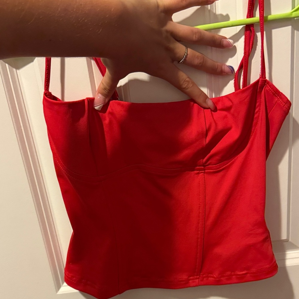Edikted Vibrant Red Women's Tank Top